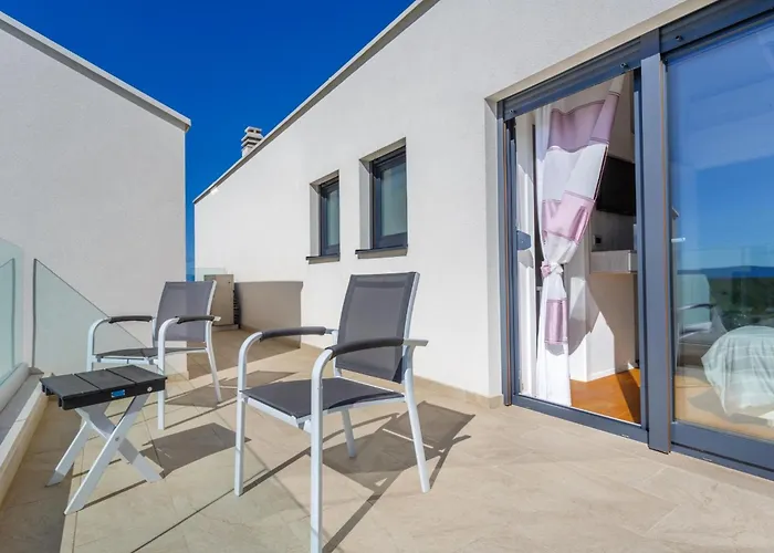別荘 Maria Mit Garten- Grill Und Terrasse By Interhome *