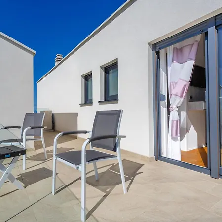 Holiday home Maria Mit Garten- Grill Und Terrasse By Interhome *